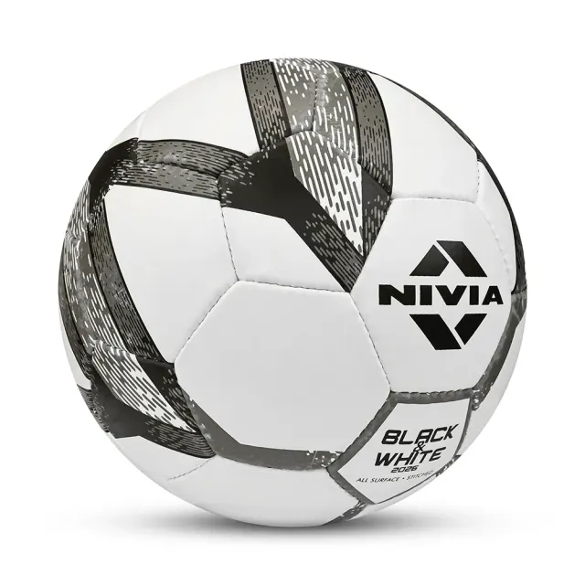 Classic B&W Training Football – Nivia