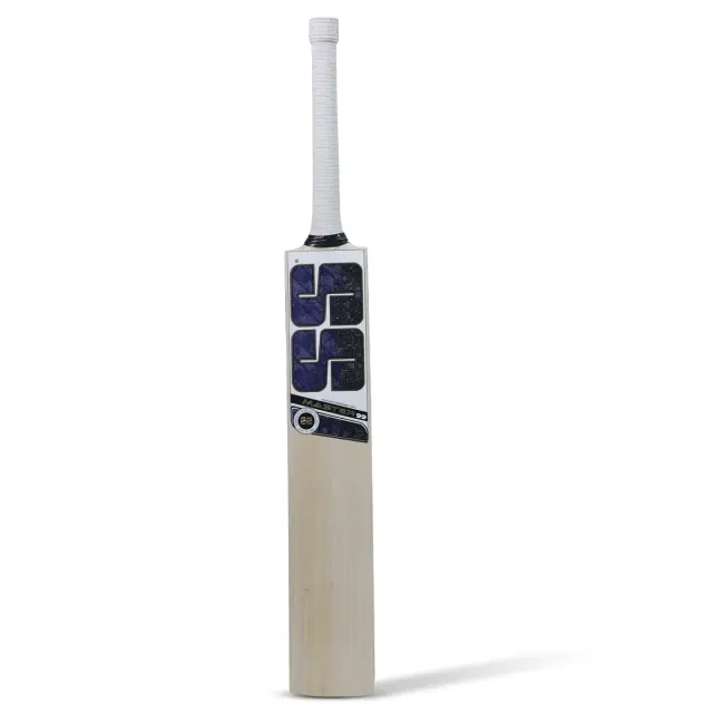 Master 99 English Willow Cricket Bat – SS