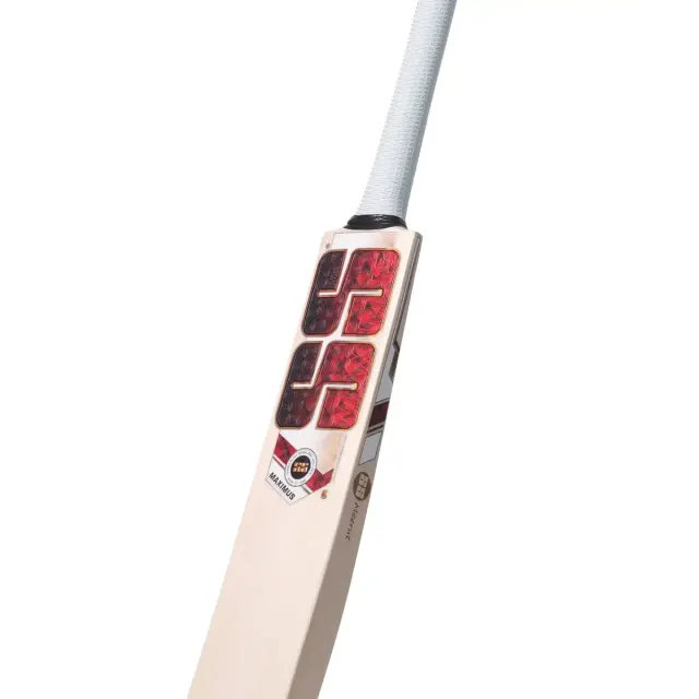 Maximus English Willow Cricket Bat – SS